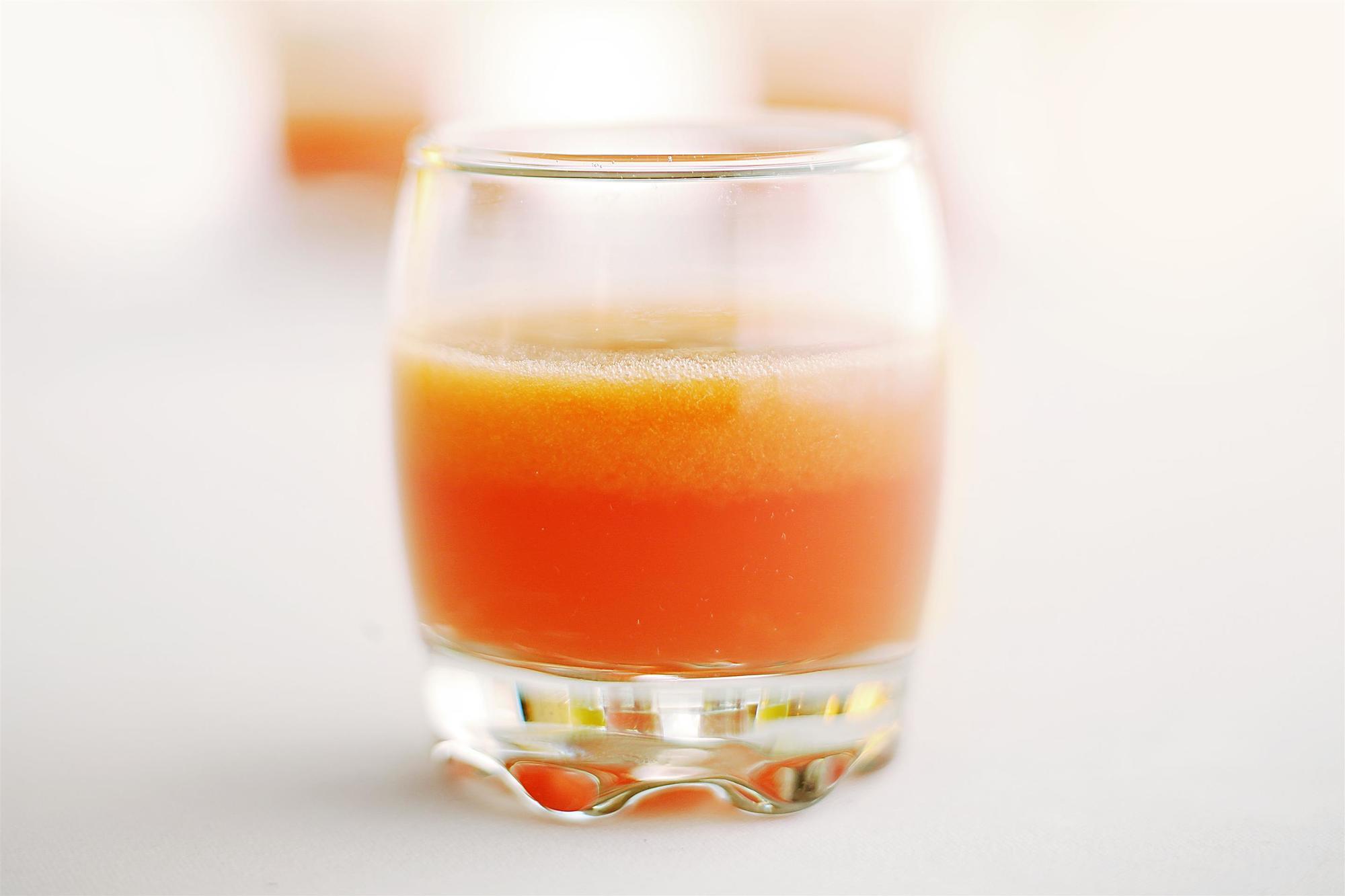 Le Meridien Jeddah Exterior photo A glass of carrot juice